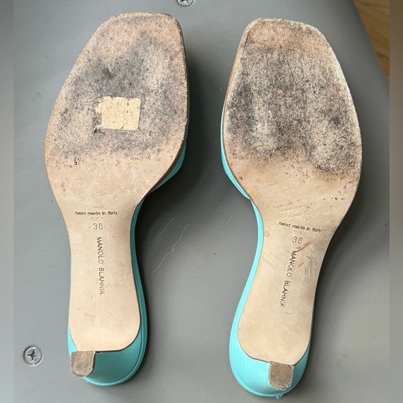 MANOLO BLAHNIK- Blue Araspemu Heeled Sandals - Picture 2 of 4